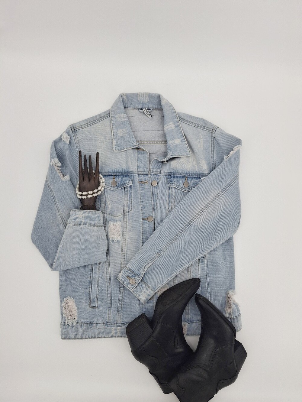 🔥 American Bazi "Fashion Tour" Distressed Patch Denim Jacket 🔥